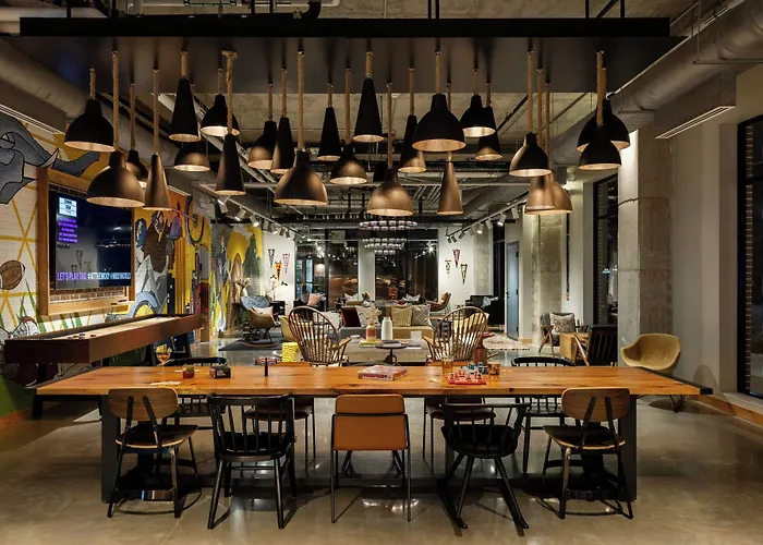 Moxy Omaha Downtown