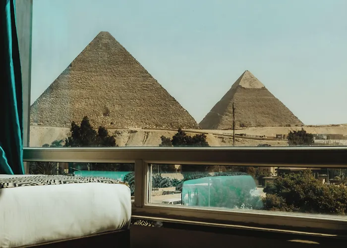 Turquoise Pyramids & Grand Egyptian Museum View Hotel