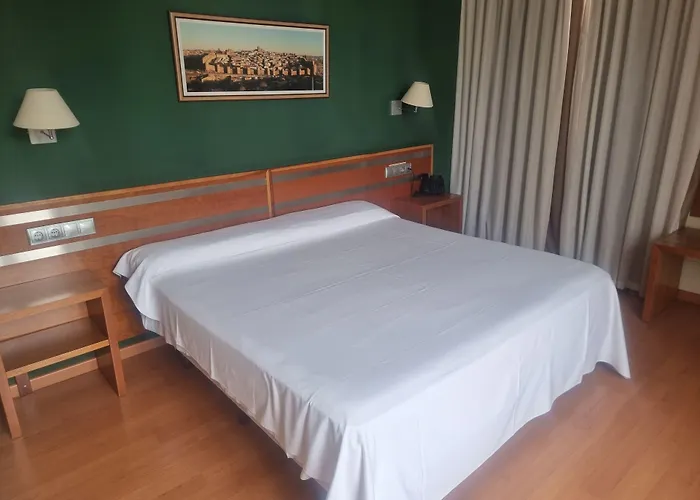 Ele Mirador De Santa Ana