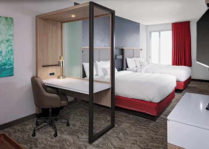 Springhill Suites By Marriott Kansas City Plaza