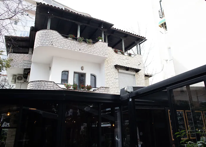 Vila Sanremo Tirana
