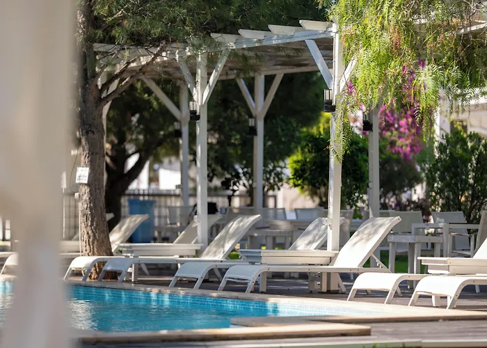 Otel Beyaz Inci