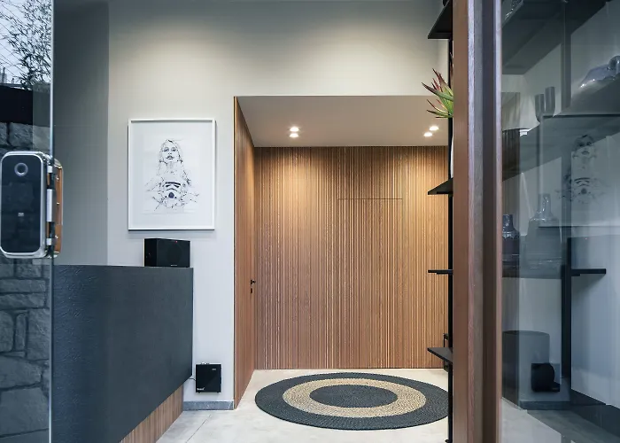 Chapter 02 Gallery Suites