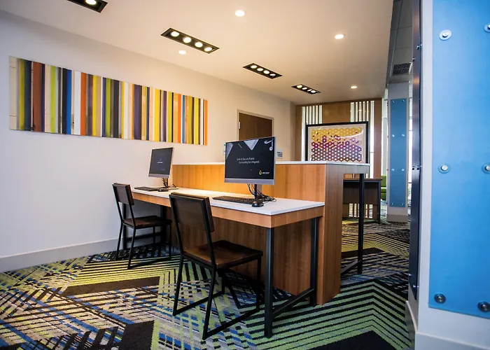 Holiday Inn Express & Suites Rehoboth Beach By Ihg