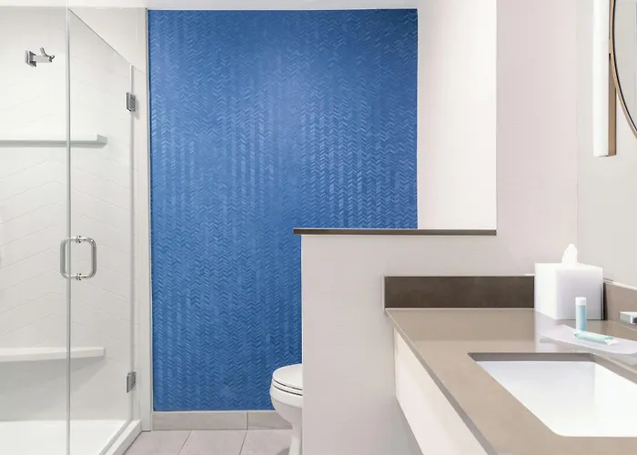 Fairfield By Marriott Inn & Suites Norfolk