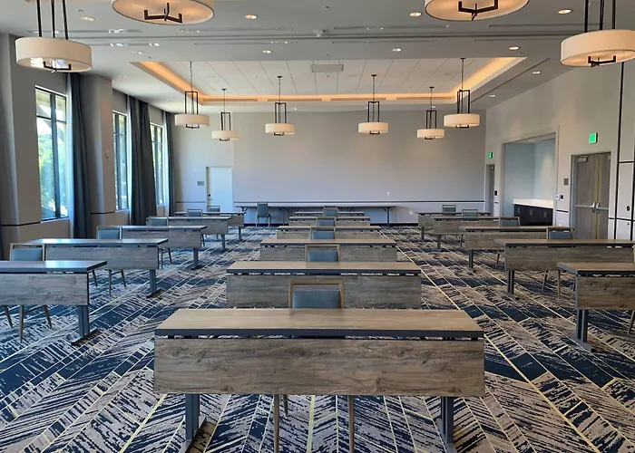 Towneplace Suites By Marriott Thousand Oaks Agoura Hills