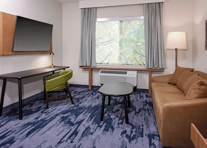 Fairfield Inn & Suites By Marriott Queensbury Glens Falls/Lake George
