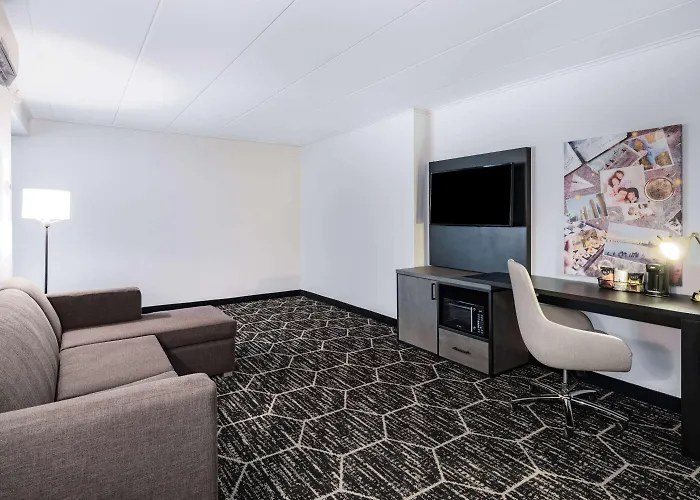 La Quinta By Wyndham Chicago O'Hare Airport