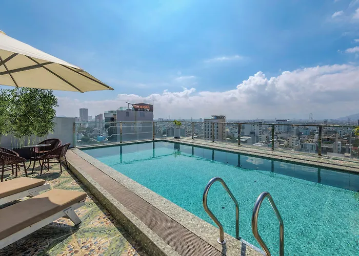 Palazzo Da Nang Beach Hotel