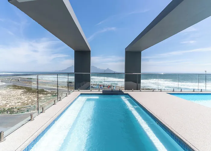 Blaauwberg Beach Hotel
