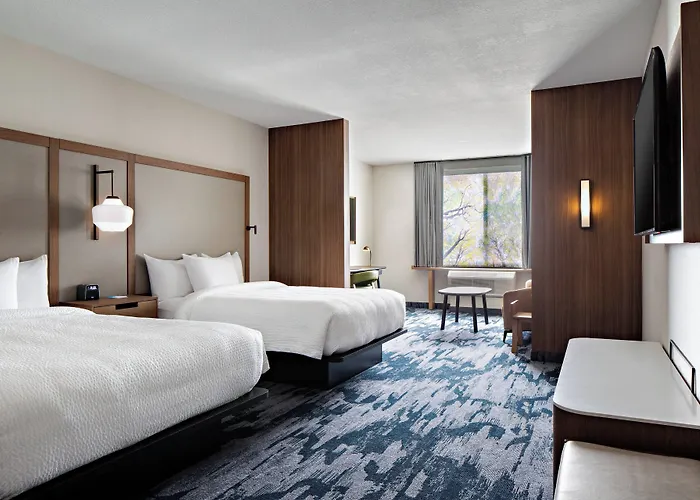 Fairfield Inn & Suites By Marriott Fayetteville