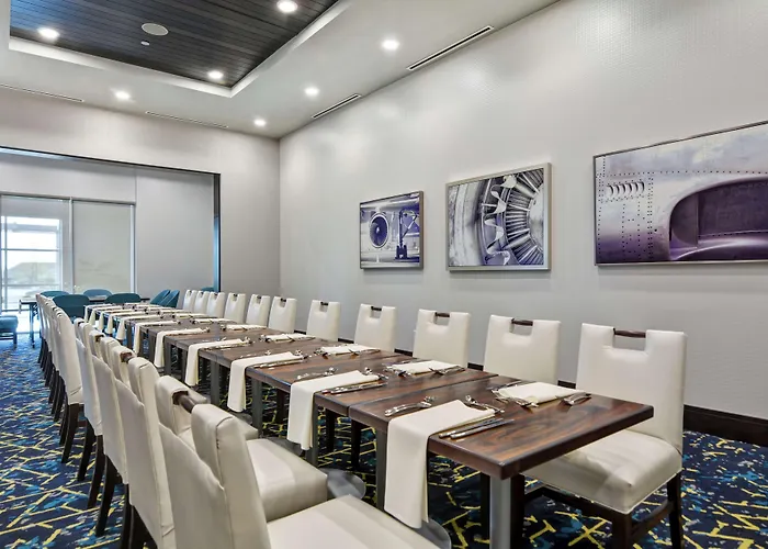Embassy Suites By Hilton Plainfield Indianapolis Airport