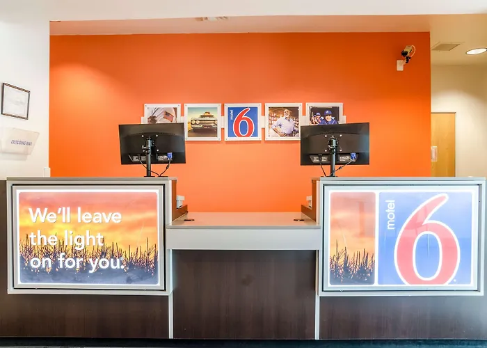 Motel 6-Kearney, NE