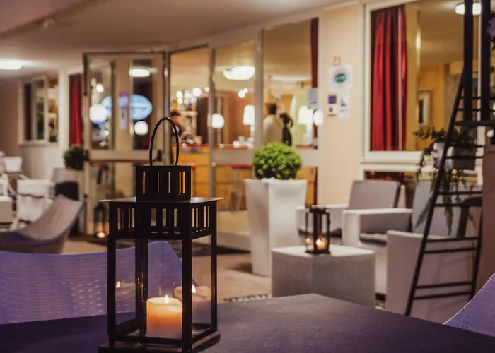 Unique Hotel
