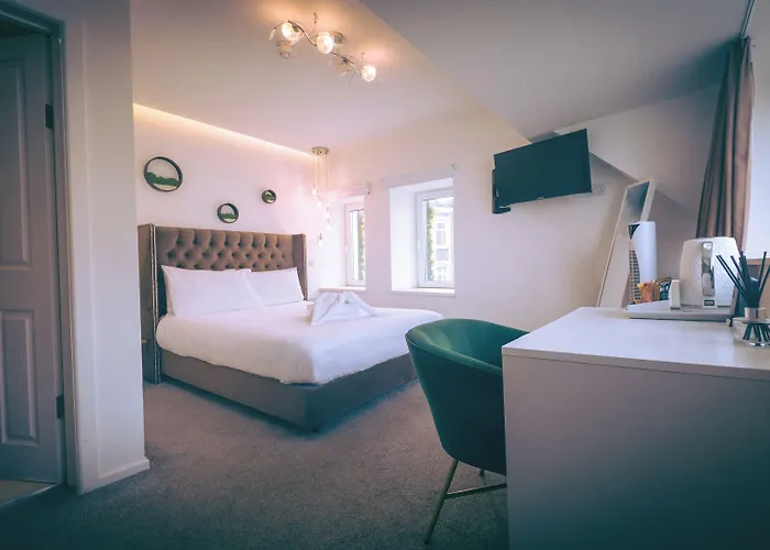 OYO Newquay Beach Hotel