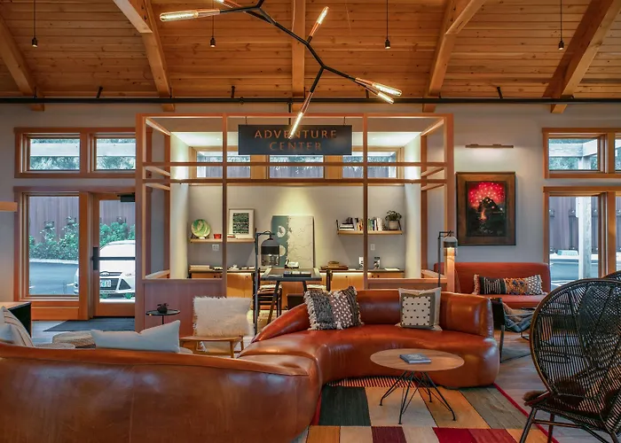 Headlands Coastal Lodge & Spa