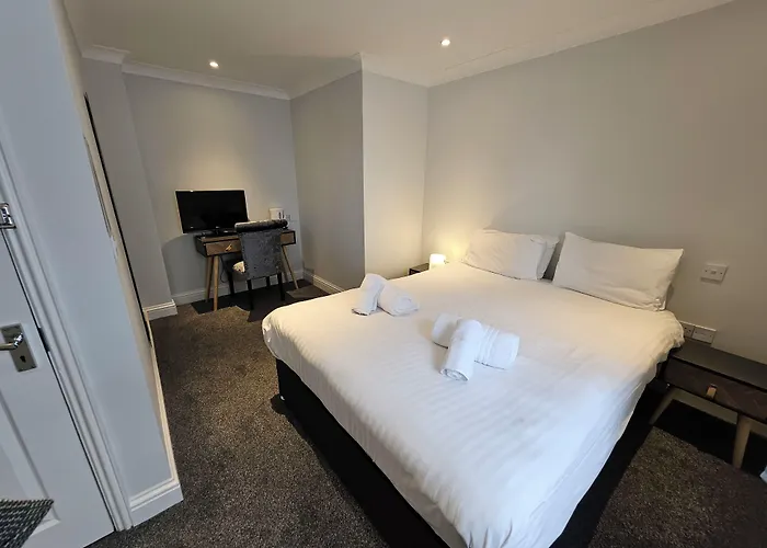 Marsh Farm Hotel