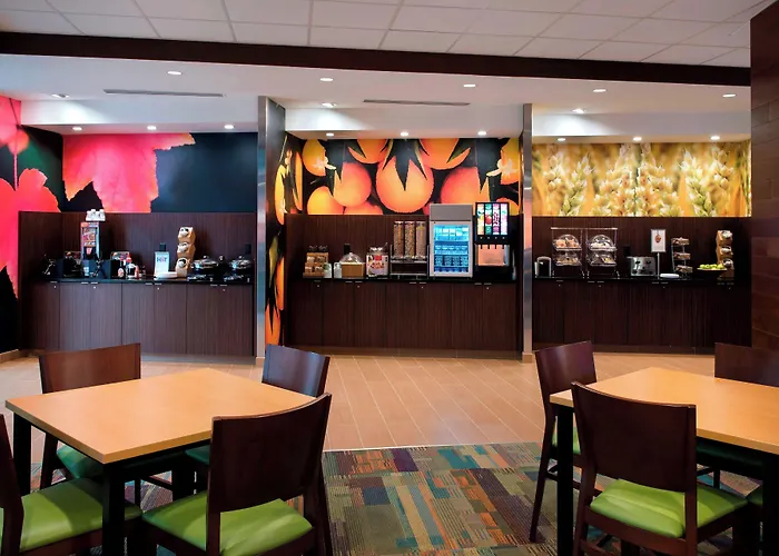 Fairfield Inn & Suites By Marriott Buffalo Amherst/University