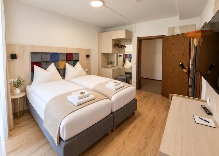 Hotel Restaurant Kurparkblick Inkl Pfalzcard & Oepnv Ticket
