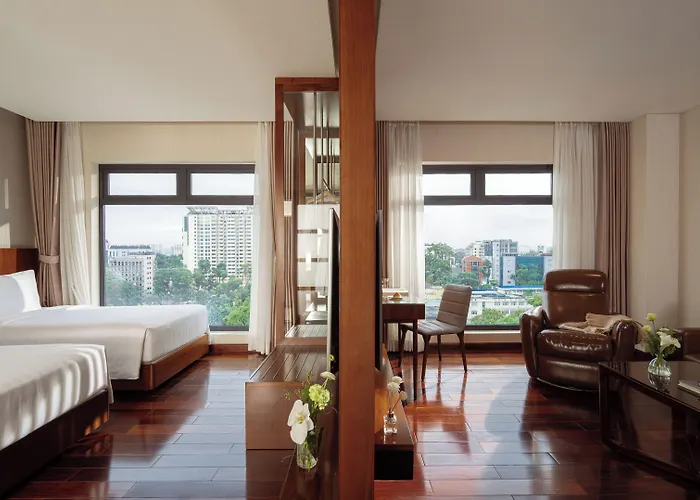 Orchids Saigon Hotel