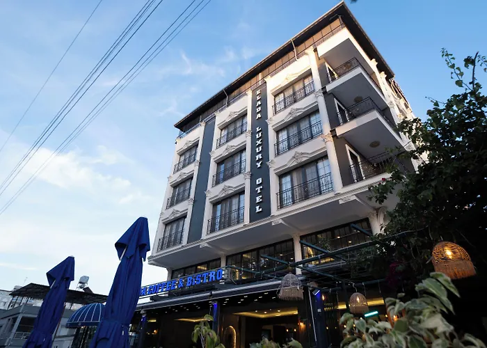Elada Luxury Otel