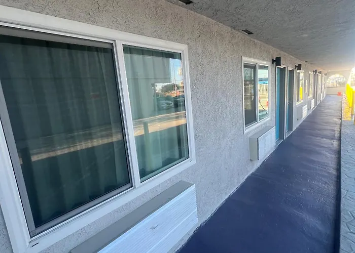 Arlo Motel Near Lax, Sofi Stadium