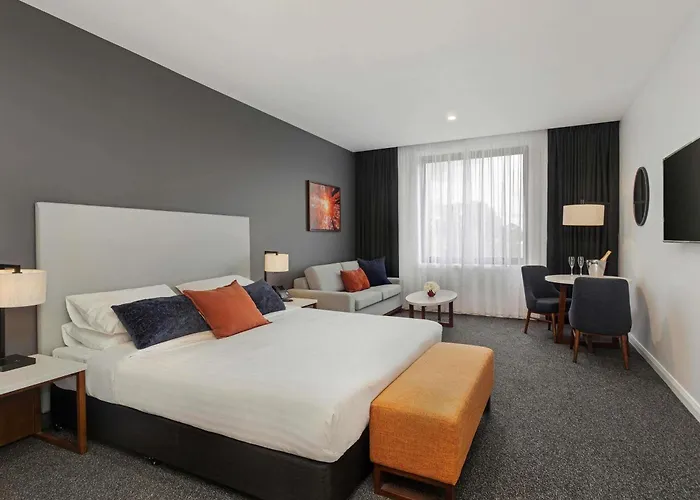 Mantra Traralgon