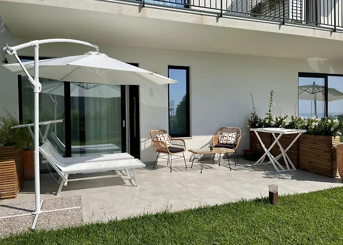 Nacari Home