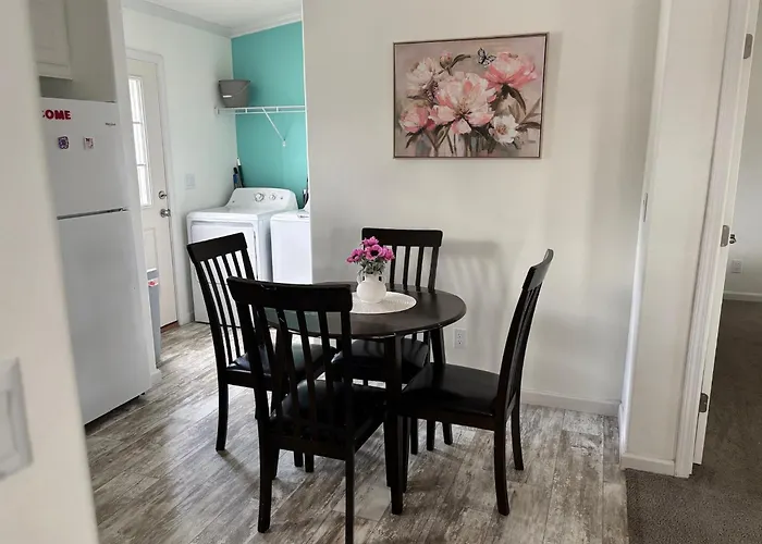 Cozy Resort Home Near Disney & Orlando Parks