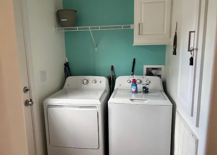 Cozy Resort Home Near Disney & Orlando Parks