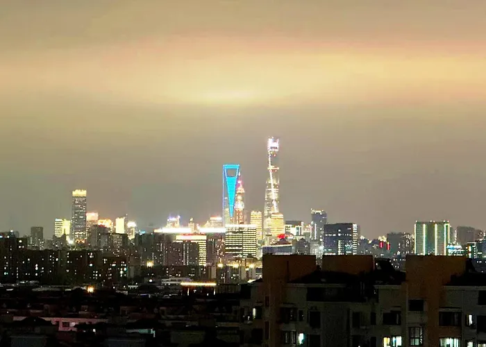 Mrs Li'S Home -- Metro Line No 7 Nearby --Shanghai University