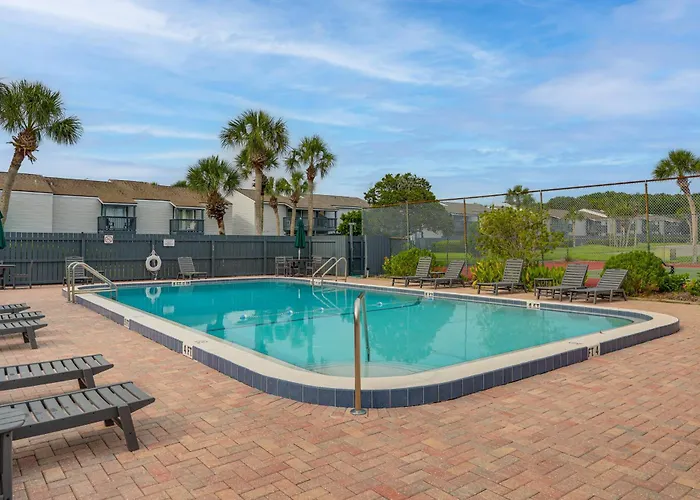 < Half-Mi To Fort Clinch Beach! Condo W/ Balcony