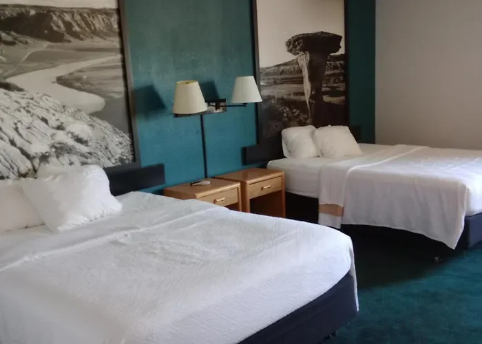 Glendive Lodge