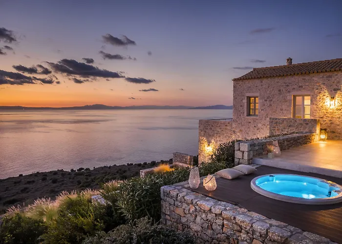 Aria Estate Suites & Spa