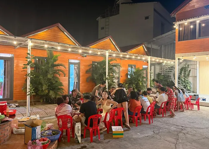Quang Vinh Ho Tram