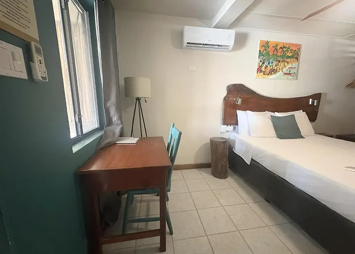 The Bounty Hotel