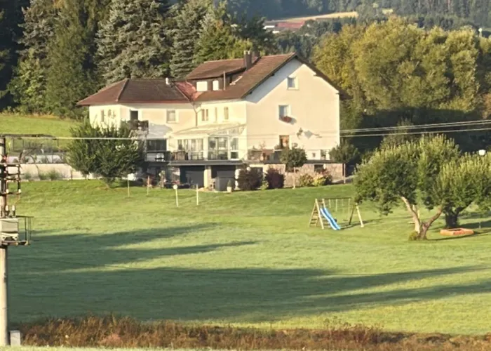 Idyllisch gelegene Ferienwohnung Xaver im Herzen des bayerischen Waldes