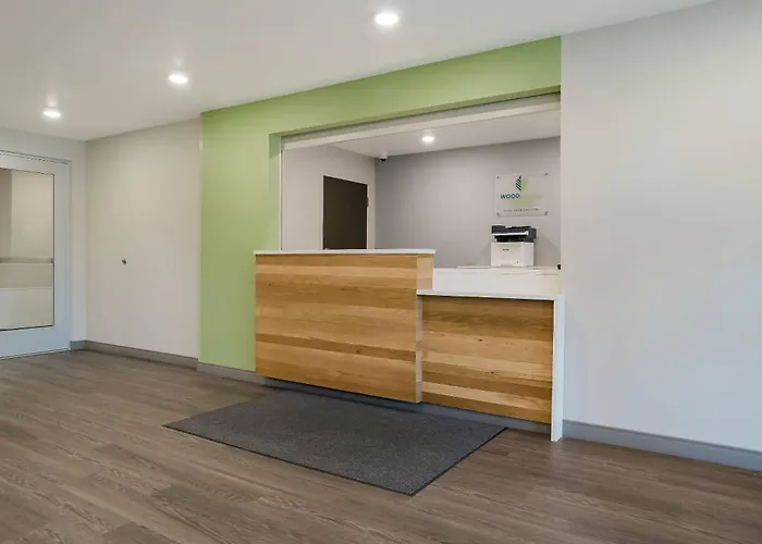 Woodspring Suites Detroit Sterling Heights