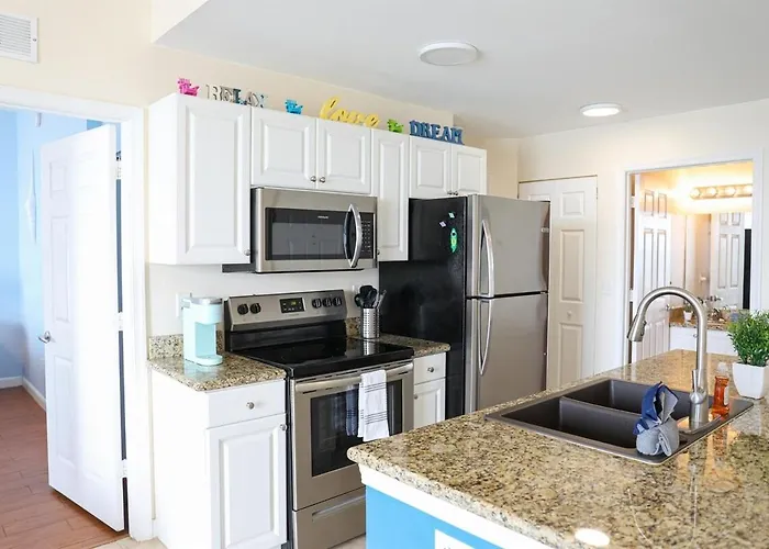 Dolphin Bay In Boca Ciega Resort - 2Br, Pool, Bay View