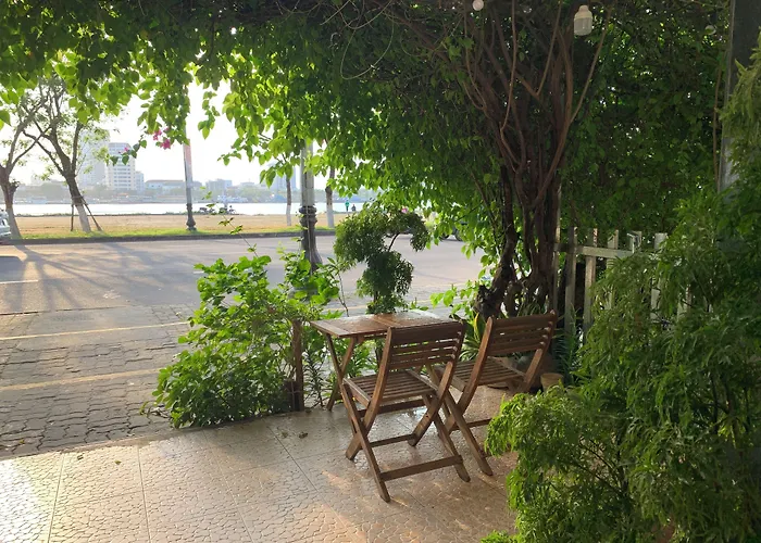 Vitalis Riverside Hotel Da Nang