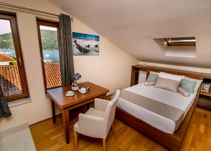 Hedera Residences - Kumbor