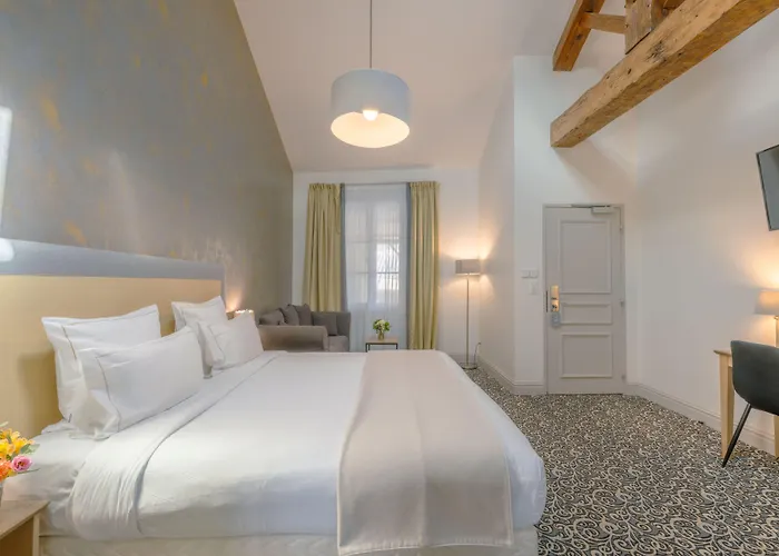 Hotel Heritage
