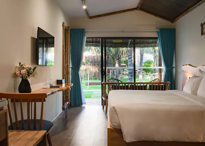Sala Tuy Hoa Beach Hotel