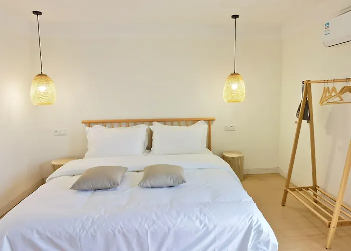Riverside Retreat Hotel