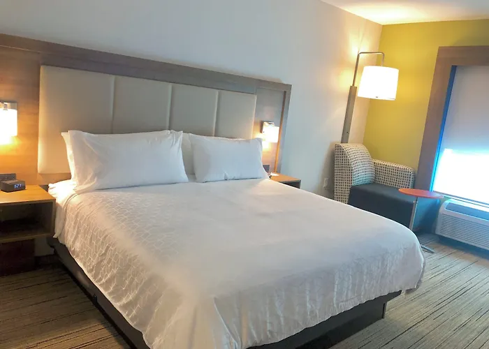 Holiday Inn Express & Suites Raleigh Airport - Brier Creek By Ihg
