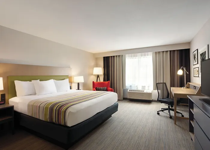 Country Inn & Suites By Radisson, Lawrence, Ks