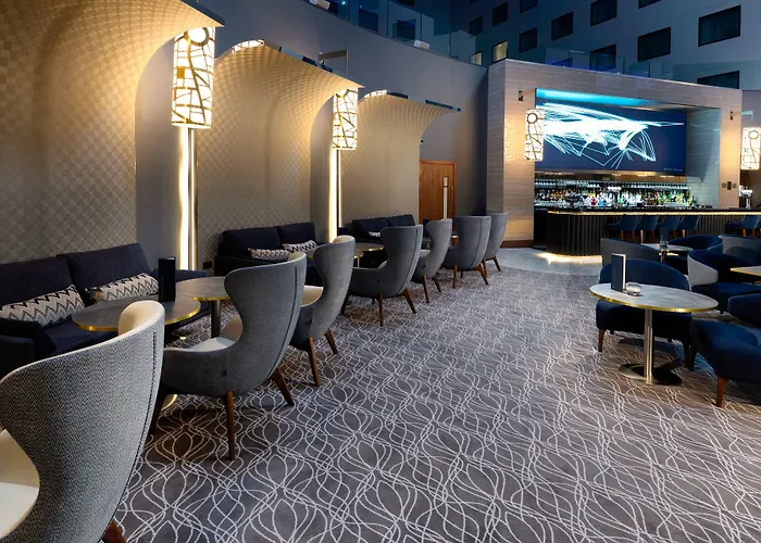 Holiday Inn Express - London Heathrow T4 By Ihg
