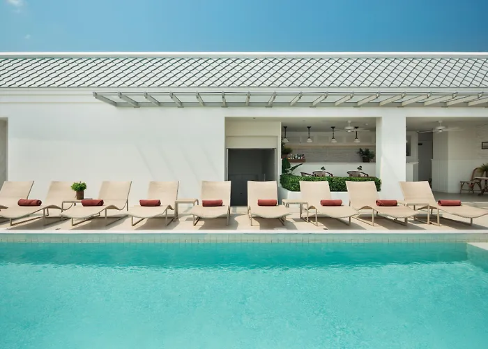 Casa Vimaya Riverside