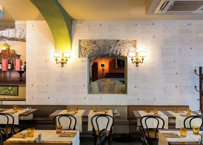 Hotel Villa Cipressi, By R Collection Hotels