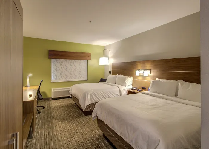 Holiday Inn Express - Fort Walton Beach Central By Ihg